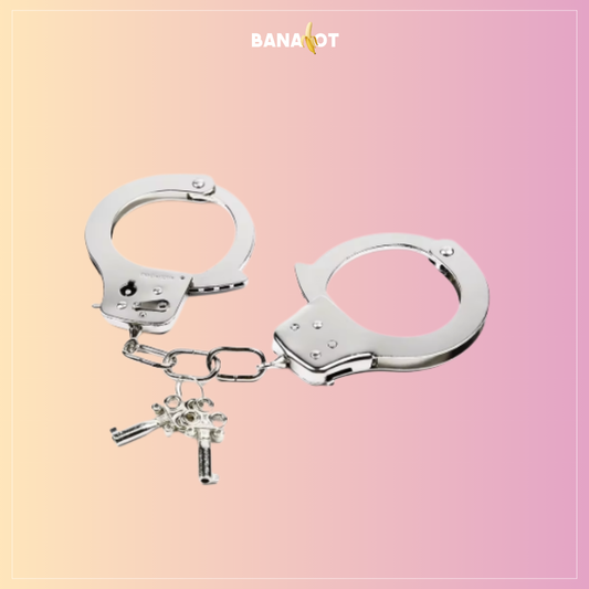 אזיקי BDSM מתכתיים