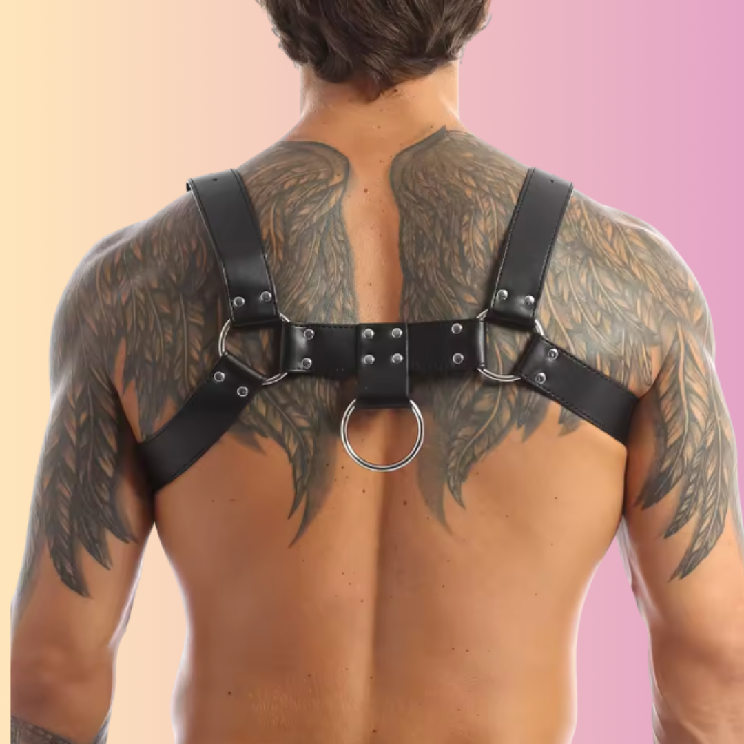 חגורת חזה BDSM
